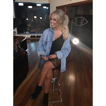 Samantha Jade