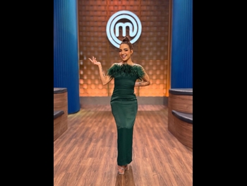  alt="Leslie Gallardo"