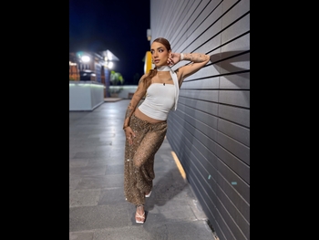  alt="Leslie Gallardo"