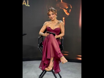  alt="Leslie Gallardo"