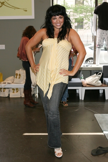 Sara Ramirez (I)