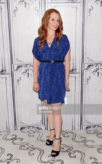 Lauren Ambrose