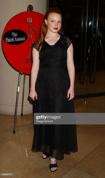 Lauren Ambrose