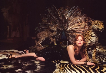 Lauren Ambrose