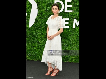  alt="Amelia Heinle"