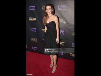  alt="Amelia Heinle"