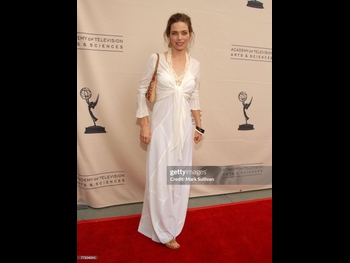  alt="Amelia Heinle"