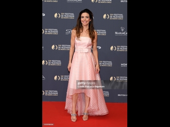  alt="Amelia Heinle"