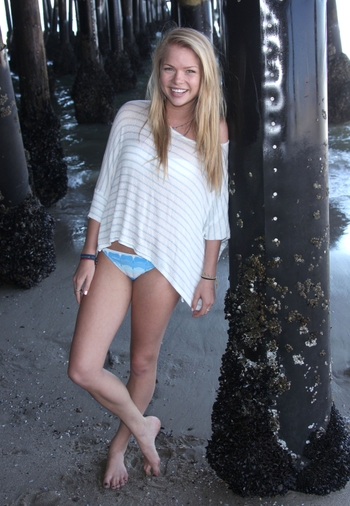 Kelli Goss (II)