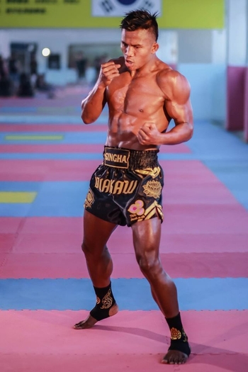 Buakaw Banchamek