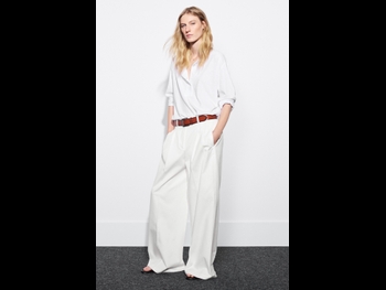  alt="Julia Nobis"