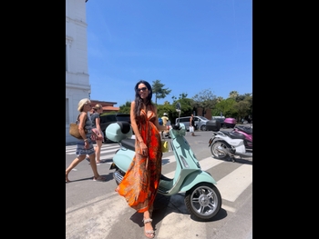  alt="Daniela Albuquerque"