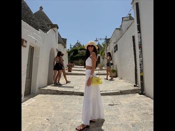  alt="Daniela Albuquerque"
