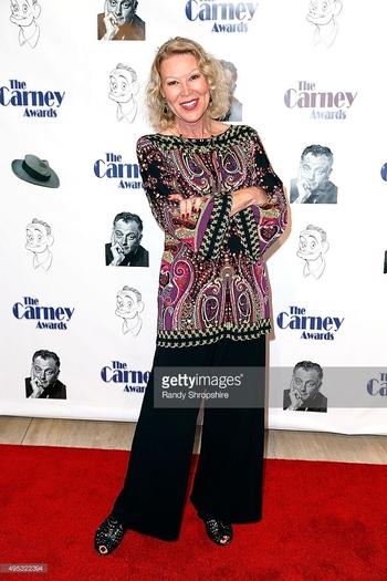 Leslie Easterbrook