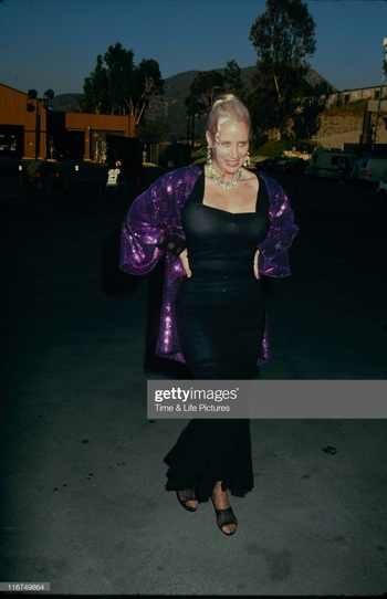 Sally Kirkland