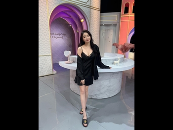  alt="Jenny Cheng"
