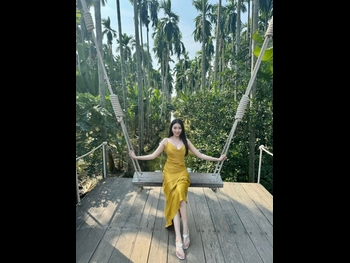  alt="Jenny Cheng"