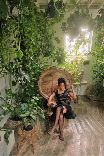 Rosalind Eleazar