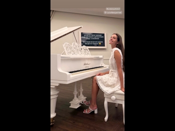  alt="Oleksandra Kucherenko"