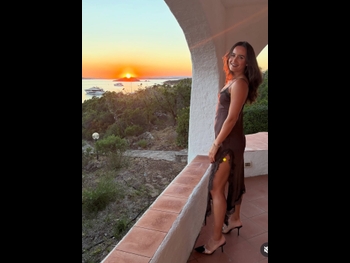  alt="Arina Rodionova"
