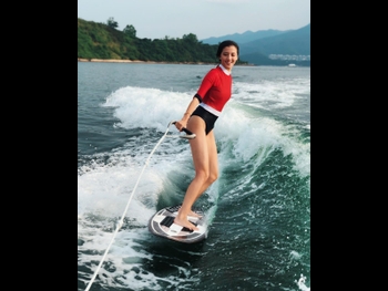  alt="Karena Ng"