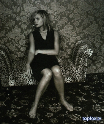 Nina Persson (I)