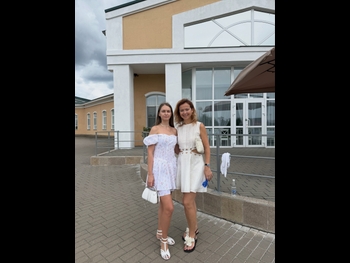  alt="Yelena Zakharova"