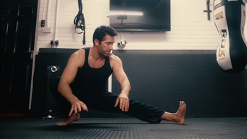 Scott Adkins