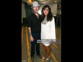  alt="Michelle Branch (i)"