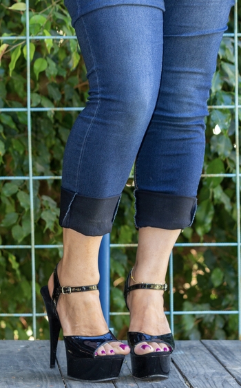 Anna Dreamfeet