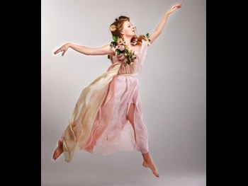  alt="Yana Glushchenko"