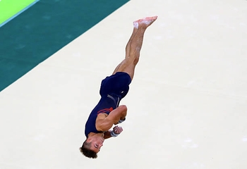 Sam Mikulak