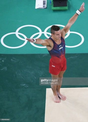 Sam Mikulak