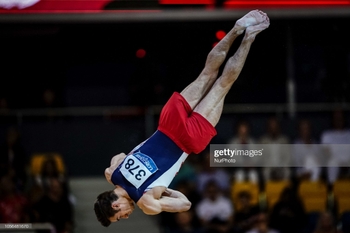 Sam Mikulak