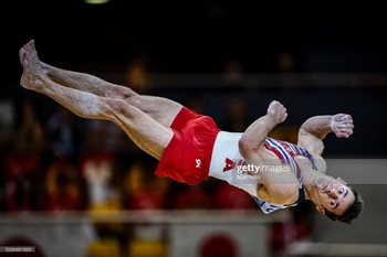 Sam Mikulak