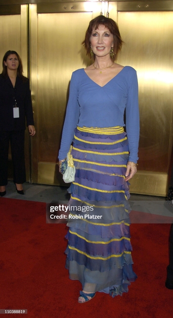 Joanna Gleason