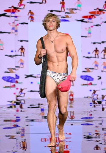 Owen Lindberg