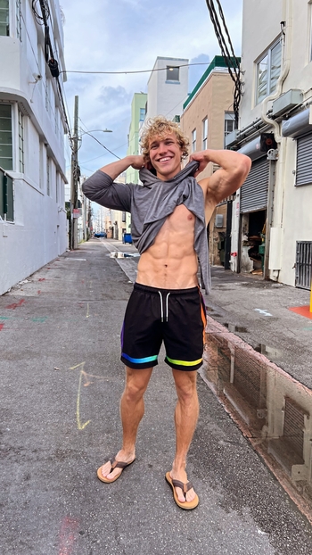 Owen Lindberg