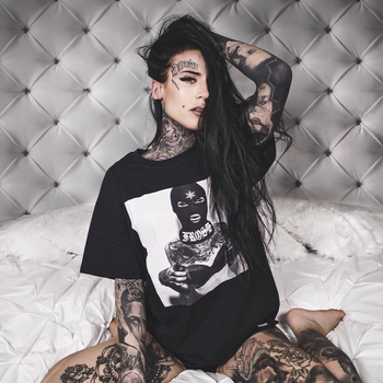 Monami Frost