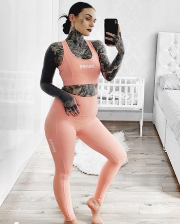 Monami Frost