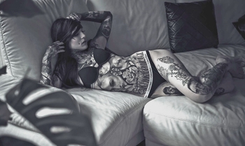 Monami Frost