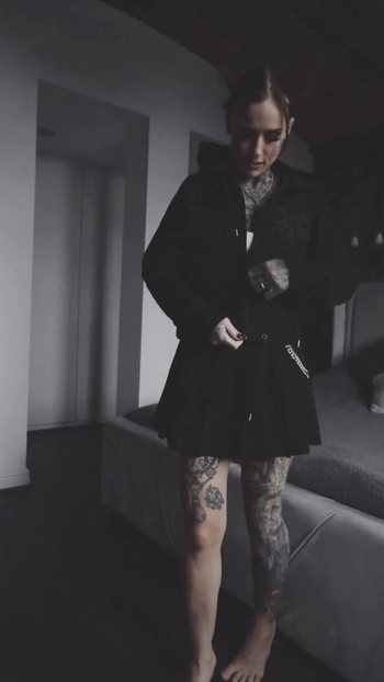 Monami Frost