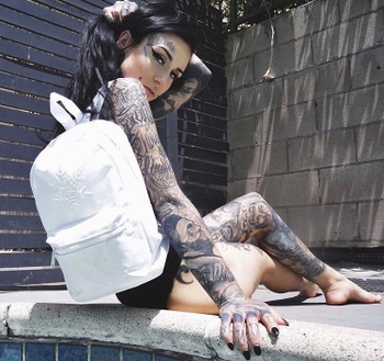 Monami Frost