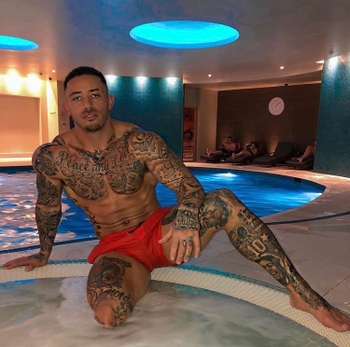 Ashley Cain