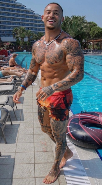 Ashley Cain