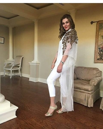 Sana Bucha