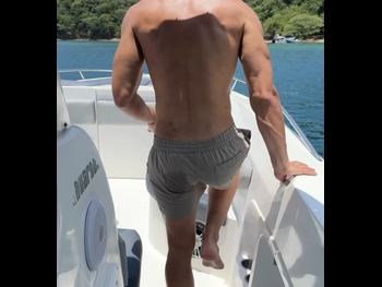  alt="Lenard Vanderaa"