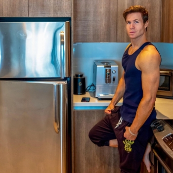 Ashley Parker Angel