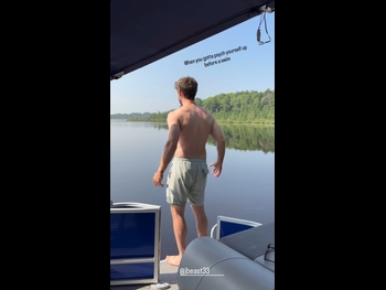  alt="Charlie Berens"