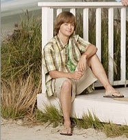 Jason Earles